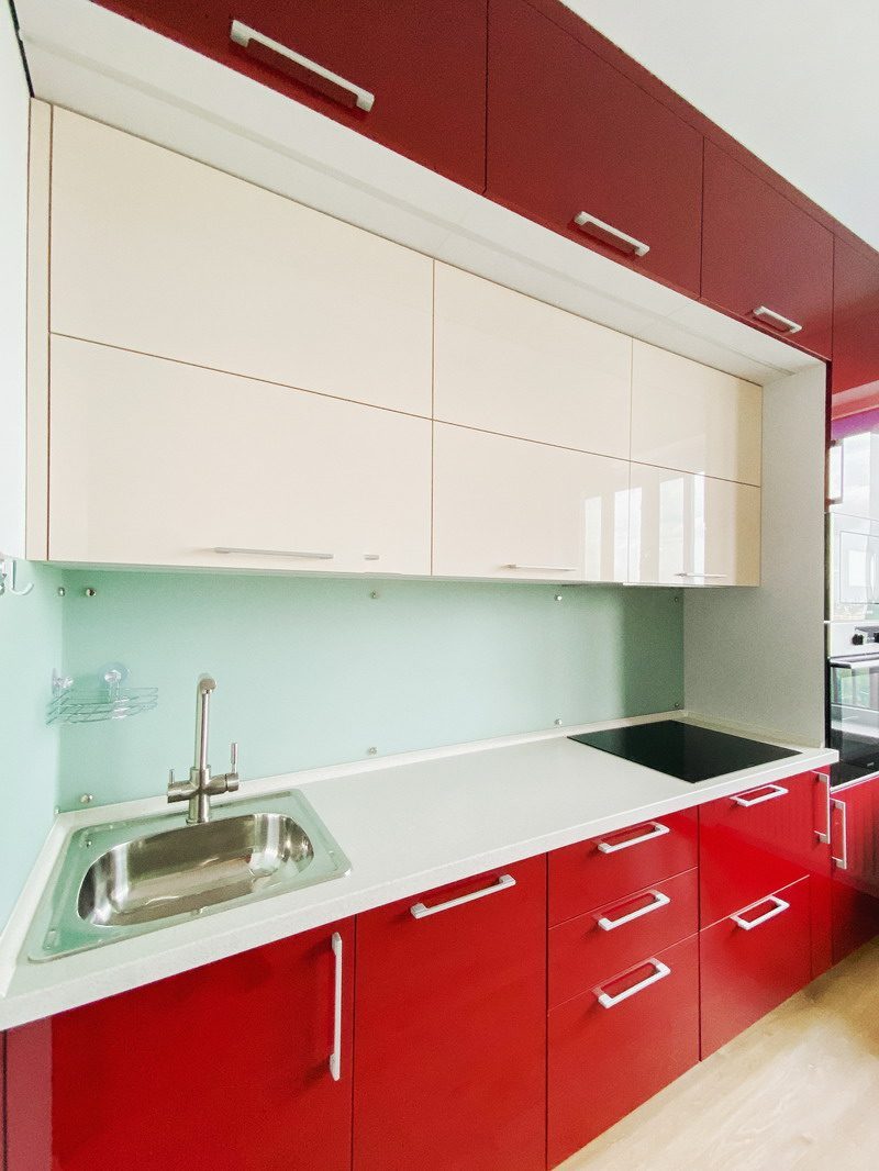 Кухни на заказа от производителя в Санкт Петербурге