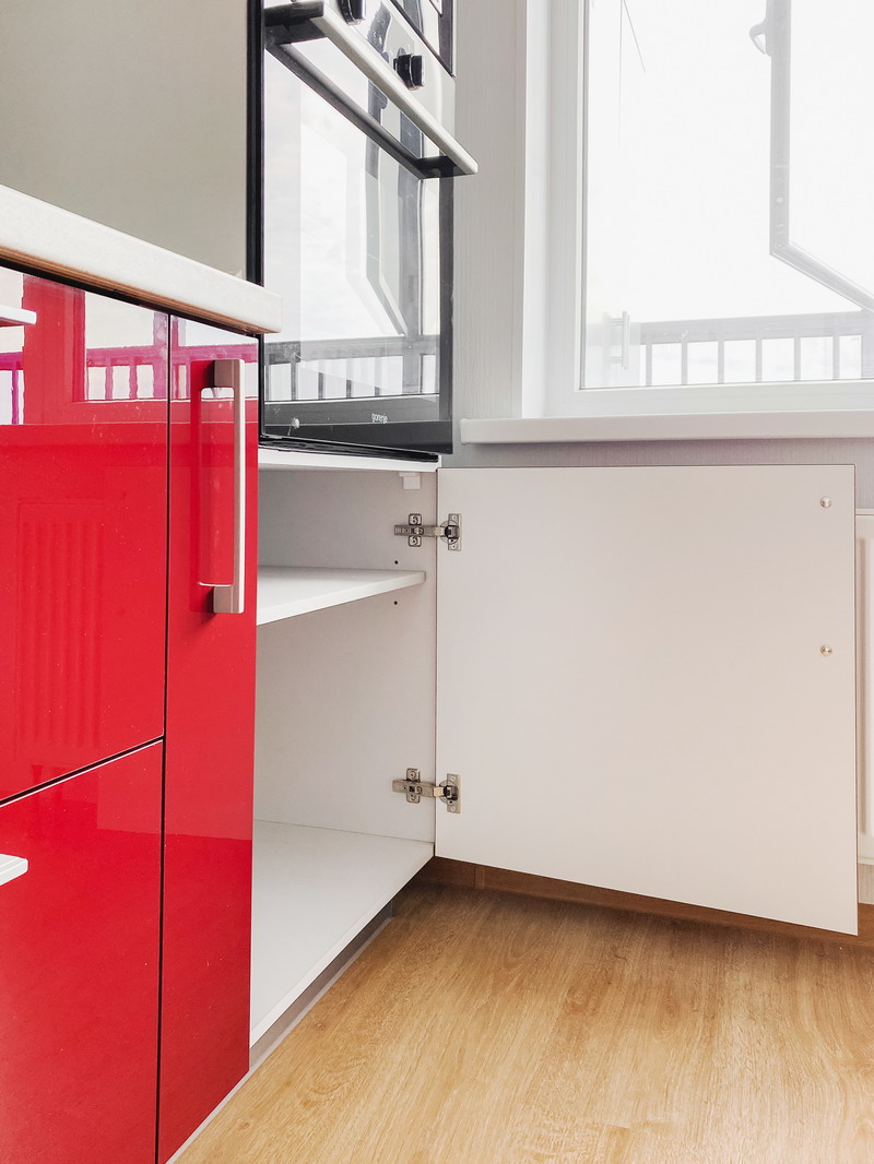 Нижняя полка