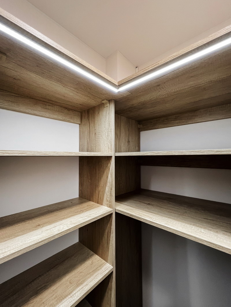 Верхняя подсветка