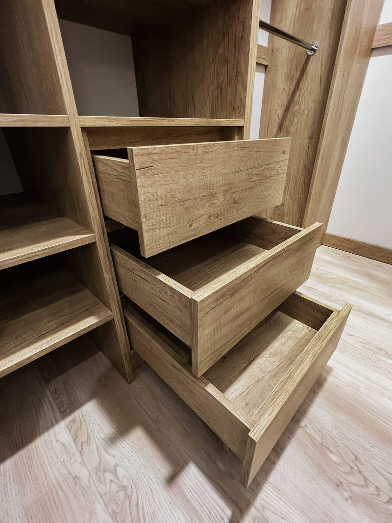 Выдвижные ящики